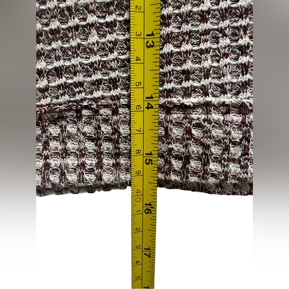 FREE PEOPLE Waffle Knit Cropped Turtleneck Long Sleeve Sweater Size Small - Picture 10 of 10